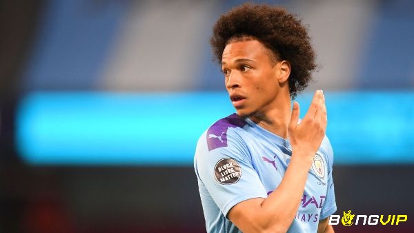 Cầu thủ chạy nhanh và rê bóng giỏi nhất thế giới - Leroy Sane, tốc độ chạy 36.08 km/h