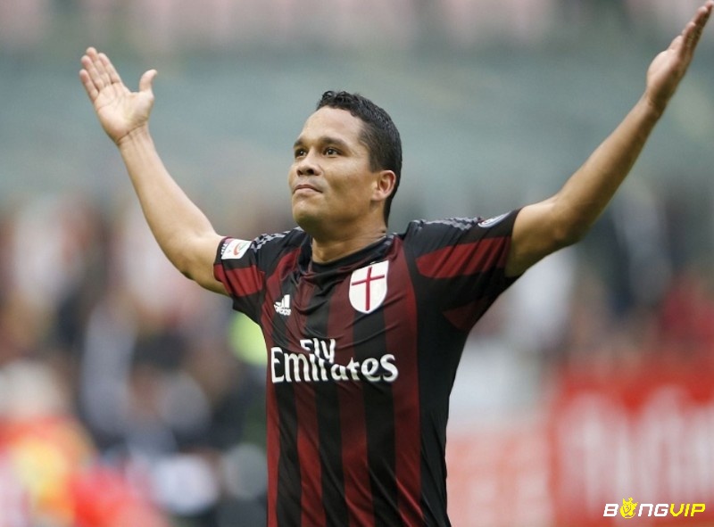 Carlos Bacca hiện đang thi đấu cho CLB Villareal 