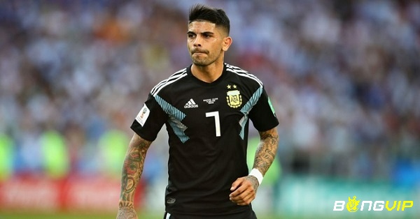 Tiền vệ hay nhất Laliga Ever banega 