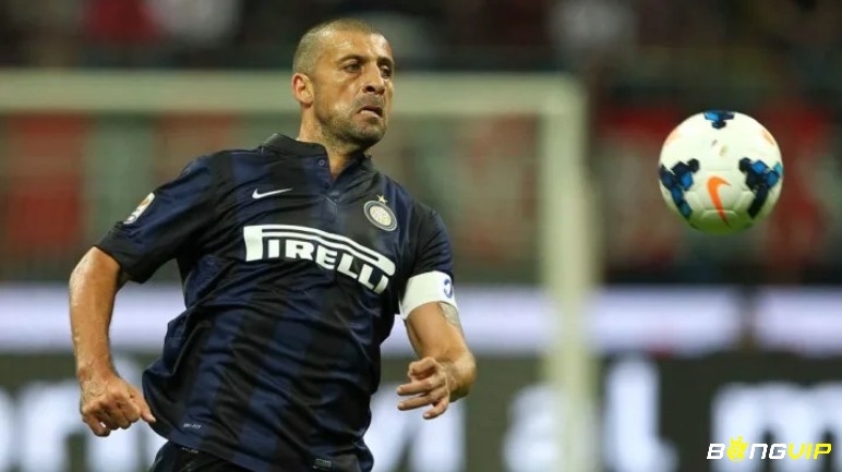 Walter Samuel có 10 năm cống hiến cho CLB Milan - Đội hình xuất sắc nhất Inter Milan