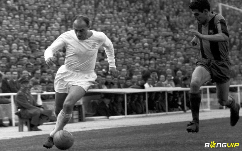 Alfredo Di Stefano - Đội hình xuất sắc nhất Real Madrid