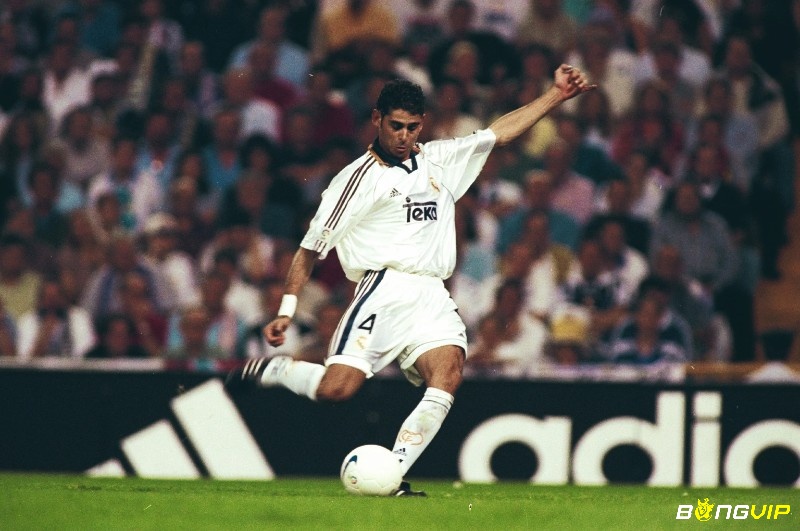  Fernando Hierro - Đội hình xuất sắc nhất Real Madrid