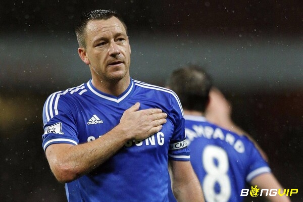 Tượng đài John Terry trong hậu vệ hay nhất Chelsea