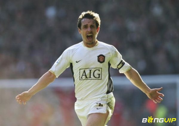 Gary Neville - hậu vệ hay nhất Manchester