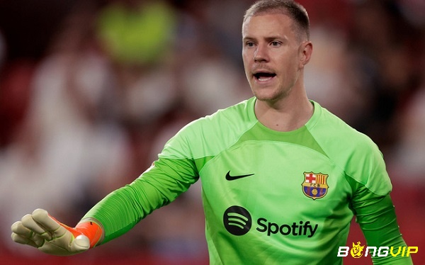 Thủ môn người Đức - Ter Stegen hay nhất clb Barcelona