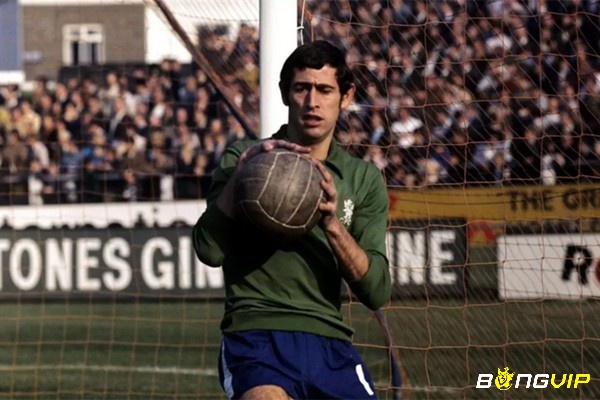 Peter Bonetti là thủ môn hay nhất Clb Chelsea.