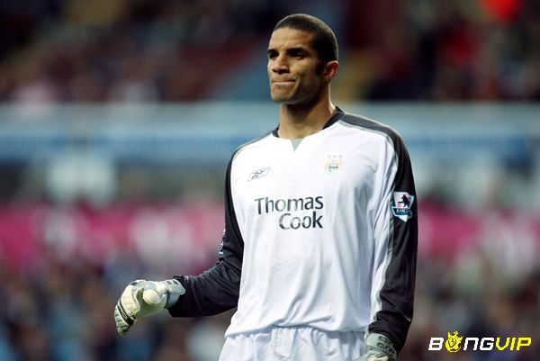 David James - thủ môn hay nhất Man City