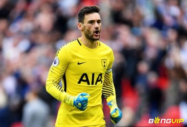 Lloris - tay cản bóng vàng của Tottenham