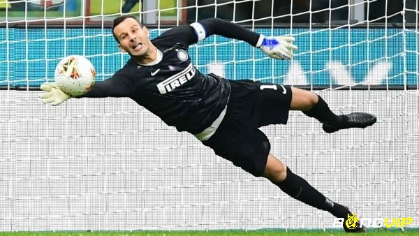 Samir Handanovic - thủ môn hay nhất Serie A