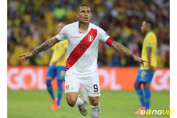 Tiền đạo hay nhất Copa America - Paolo Guerrero.