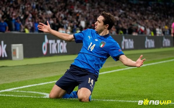 Tiền đạo hay nhất giải đấu Euro - Federico Chiesa.