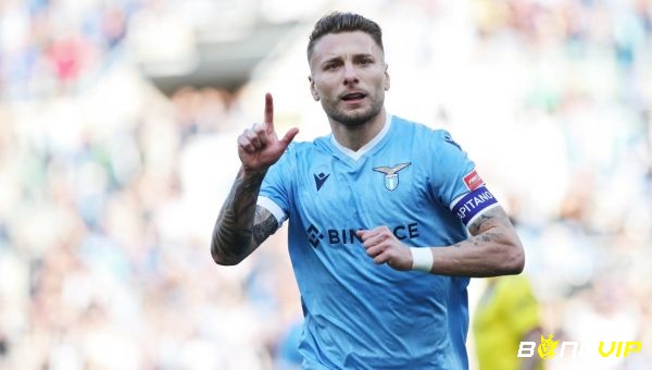 Tiền đạo hay nhất Serie A - Ciro Immobile, anh thực hiện thành công 27 bàn thắng chỉ trong 31 trận