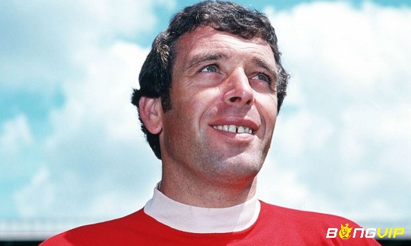 Ian Callaghan là một trong những tiền vệ xuất sắc nhất mọi thời đại CLB Liverpool