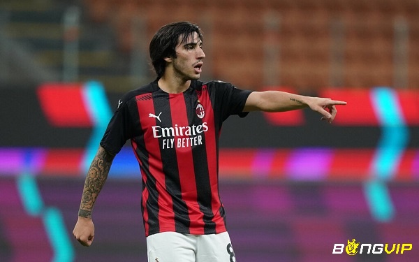 Sandro Tonali đang được xem là tương lai của AC Milan mùa giải năm nay