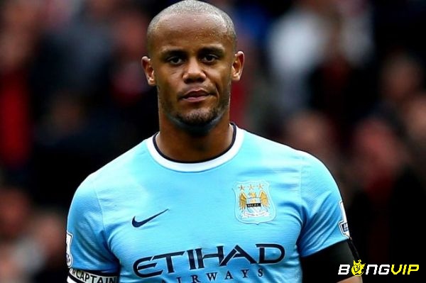 Vincent Kompany - trung vệ hay nhất Ngoại hạng Anh