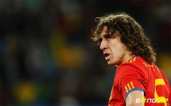 Carles Puyol - trung vệ hay nhất World Cup