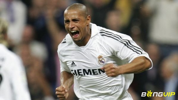 Roberto Carlos làm nên lịch sử cùng Real Madrid tại La Liga với 46 bàn tháng, 5 chức vô địch giải La Liga