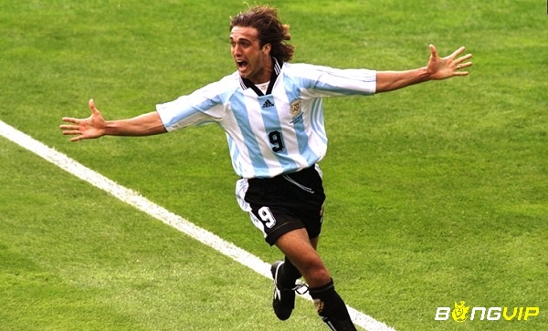 Tiểu sử Gabriel Batistuta - Khám phá sự nghiệp thi đấu cùng câu lạc bộ của Gabriel Batistuta