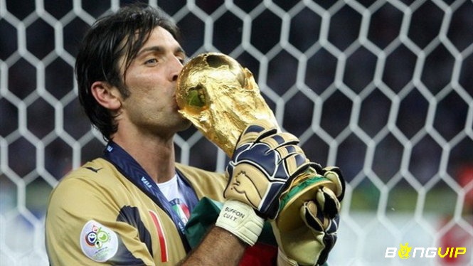 Tiểu sử Gianluigi Buffon là thủ môn xuất sắc nhất mọi thời đại