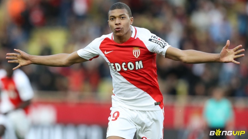 Tiểu sử Kylian Mbappe 