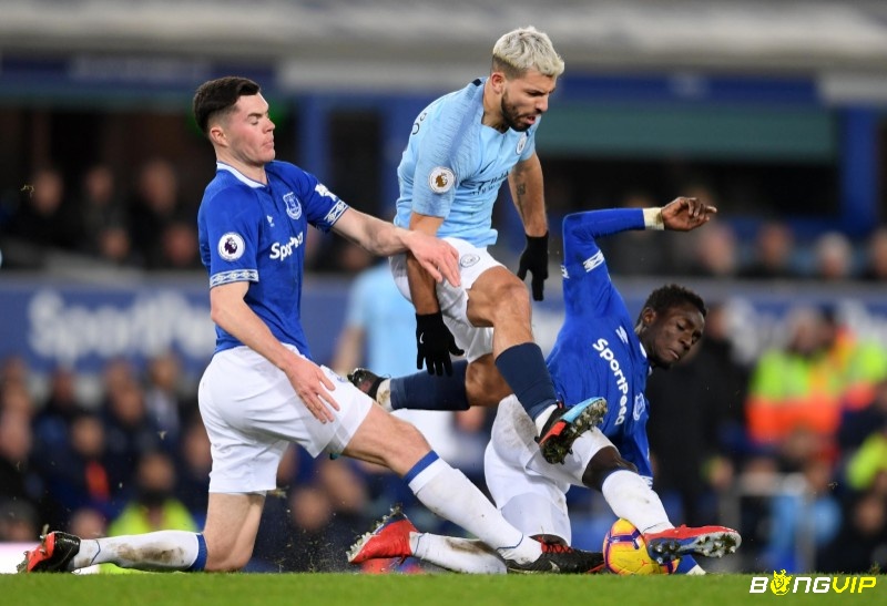 Everton và Manchester City đồng hạng 9 lần vô địch Ngoại hạng Anh