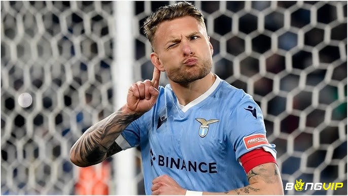 Ciro Immobile là một tiền đạo mang trong mình đầy nhiệt huyết và tài năng