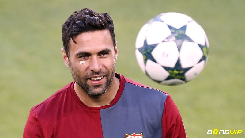 Đội hình xuất sắc nhất PSG có thủ môn Salvatore Sirigu