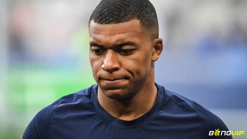 Kylian Mbappé với giá trị chuyển nhượng lên đến 180 triệu euro