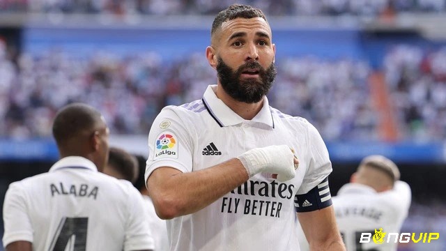 Karim Benzema đã xuất sắc và có cho mình 90 bàn thắng