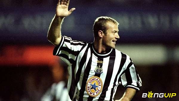 Alan Shearer dẫn đầu top cầu thủ ghi bàn nhiều nhất Ngoại hạng Anh với 260 bàn