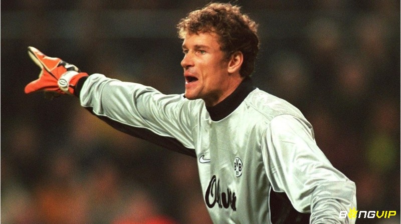 Jens Lehmann đứng thứ 3 top thủ môn nhất C2