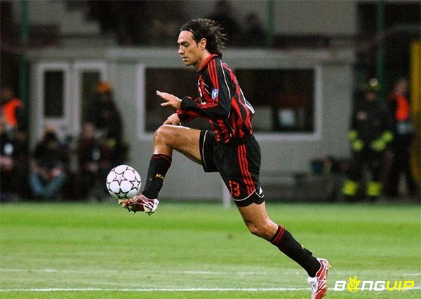 Đội hình xuất sắc nhất Lazio ấn tượng với trung vệ hàng đầu nước Ý Alessandro Nesta