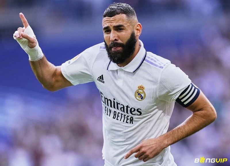 Karim Benzema của Pháp đứng top tiền đạo hay nhất Euro