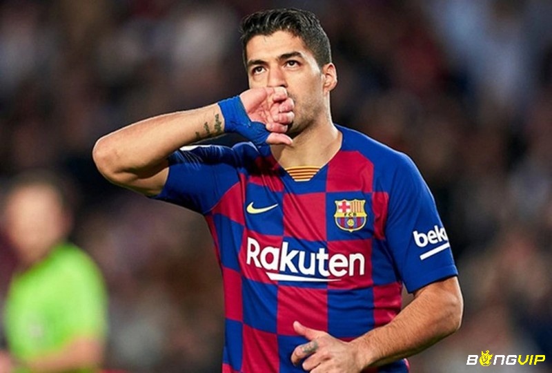 Top tiền đạo chơi hay nhất hiện nay: Luis Suárez