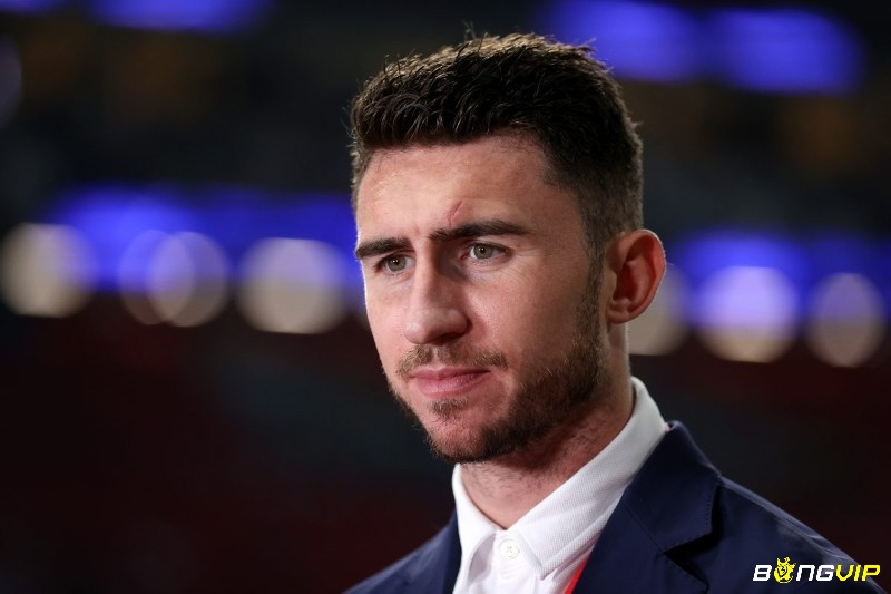 Aymeric Laporte (Manchester City) đứng thứ 2 top trung vệ hay nhất Ngoại hạng Anh