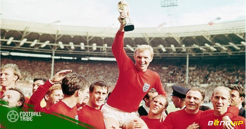 Top trung vệ hay nhất World Cup - Bobby Moore tấm lá cờ đi đầu