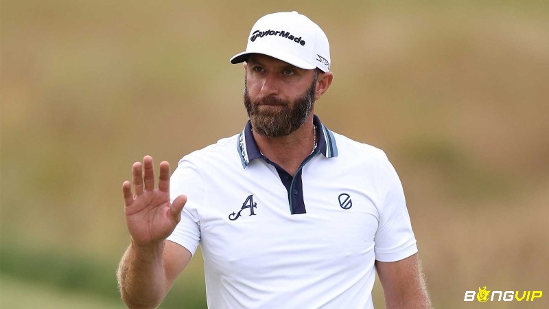 Dustin Johnson người Mỹ nằm trong top 5 vận động viên golf nổi tiếng nhất