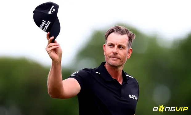 Một cái tên nữa trong top 5 vận động viên golf nổi tiếng nhất là Henrik Stenson