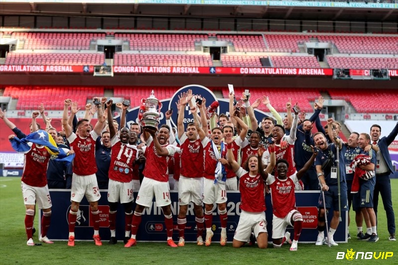 Arsenal vô địch FA Cup