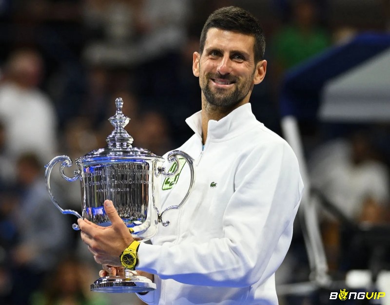 Novak Djokovic trở thành một trong số các tay vợt tennis hàng đầu thế giới.