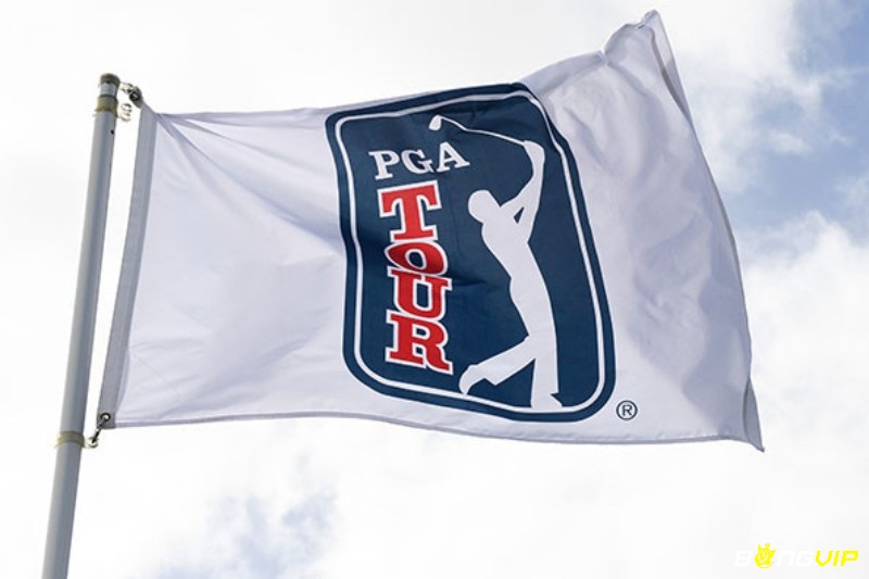 Điều kiện để các golfer tiếp tục thi đấu tại PGA Tour là gì?