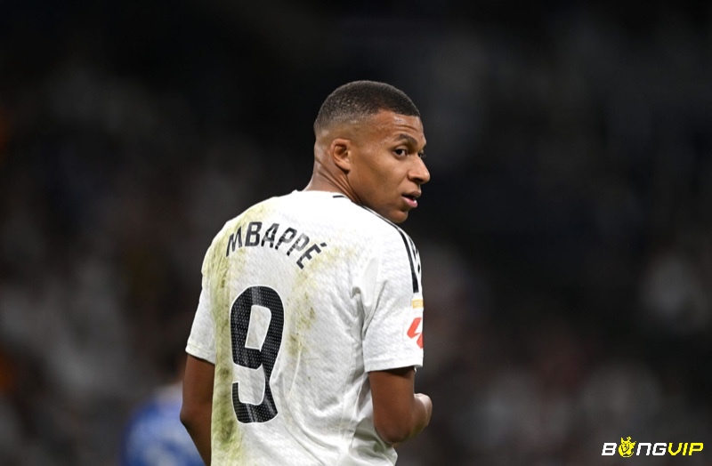 Kylian Mbappé là cầu thủ cực kỳ tài năng và nổi bật nhất hiện nay