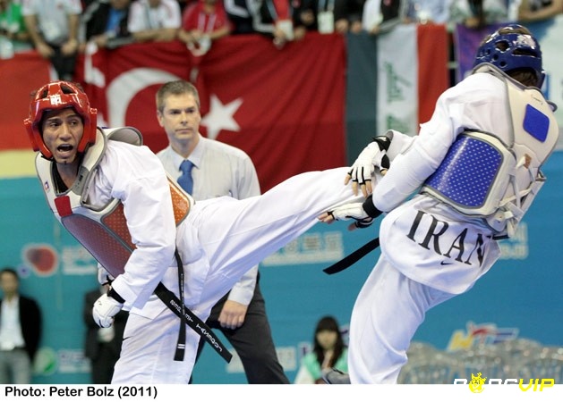 Hình ảnh thi đấu đẹp mắt của vận động viên Taekwondo Servet Tazegul