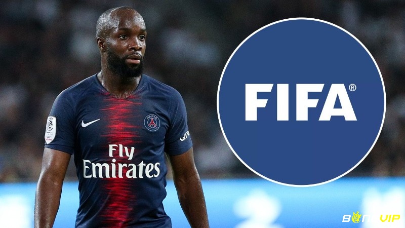Tất cả các cuộc chuyển nhượng quốc tế đều phải tuân theo quy định của FiFa, luật chuyển nhượng cầu thủ
