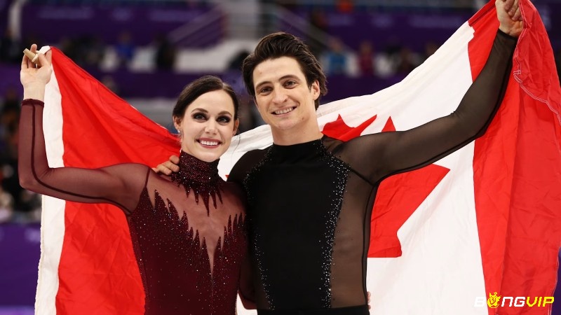 Phong cách biểu diễn duyên dáng của Tessa Virtue và Scott Moir