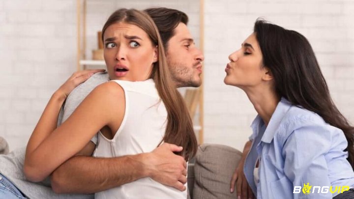 Mơ thấy người thương phản bội – đôi khi chỉ là tấm gương phản chiếu nỗi bất an và thiếu tự tin của chính bạn